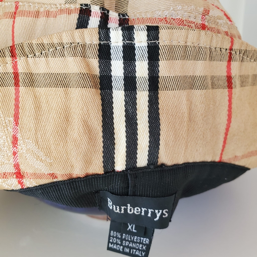 Burberry Nova Check Bucket Hat With Equestrian Prints - Picture 5 of 10